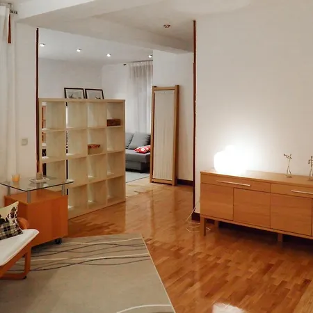 Calle Luis De Sosa Apartament *