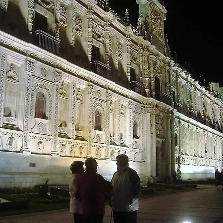 Calle Luis De Sosa Apartment